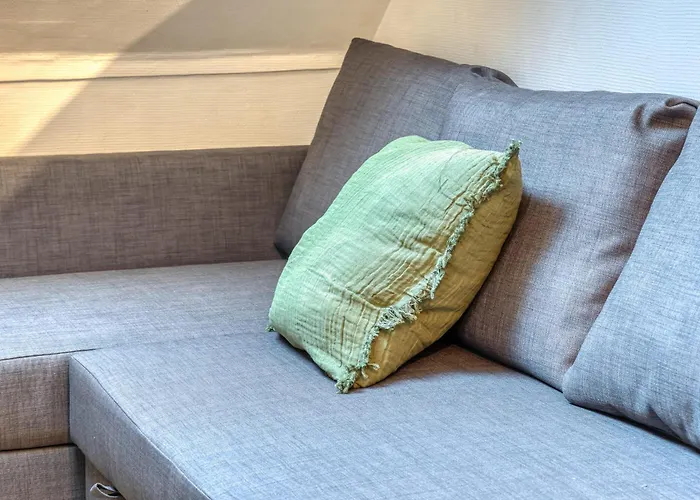 Nahiba Votre F2 Avec Vue Sur Vieux-marché Ruan